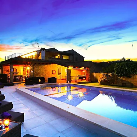 Crever Villa *