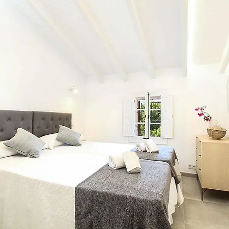 Crever Villa *